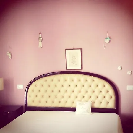 Apartment Via Belgio * Sabaudia